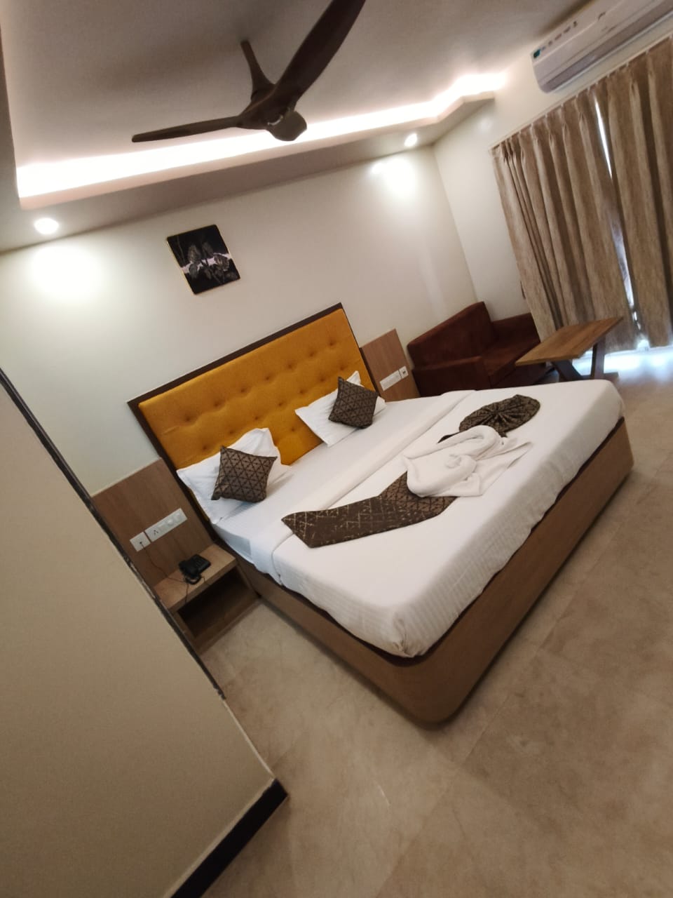 Economy Room (Double Occupancy)